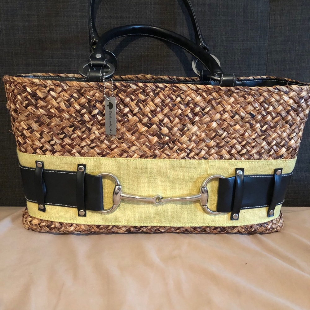 Backyard Oaks Tote